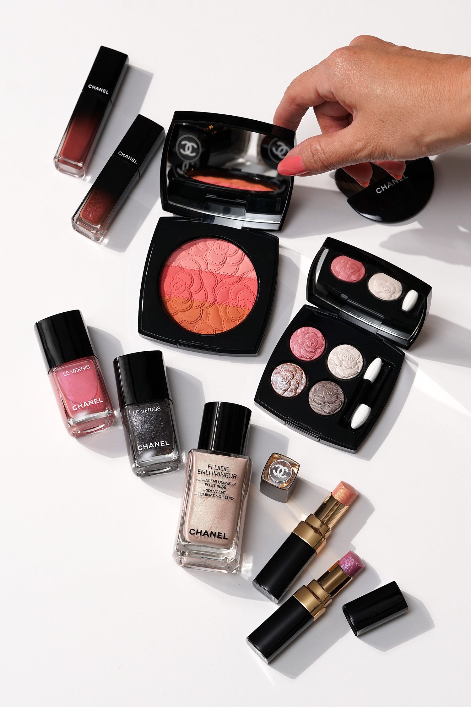 Chanel Camelia Futura Collection – Spring 2025