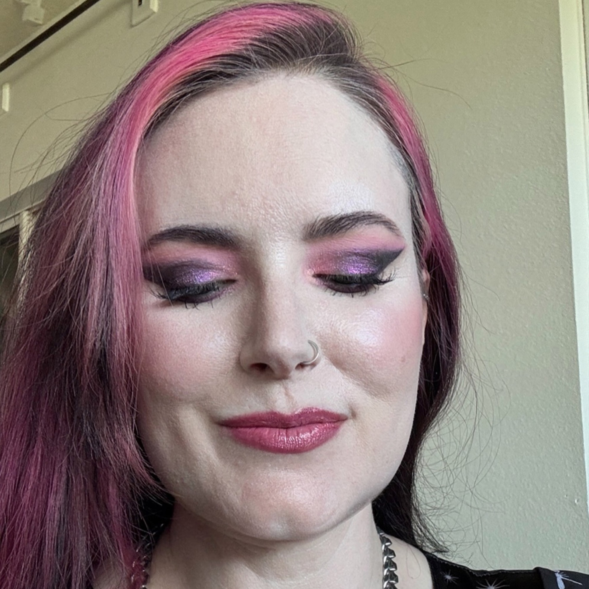Bellabeautebar Dark Dreamscape Palette Look for Deepset Eyes
