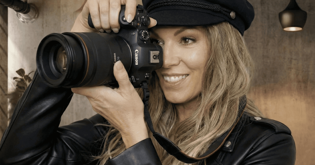 Why Every Beauty Blogger Should Consider Upgrading To A Mirrorless Camera Why Every Beauty Blogger Should Consider Upgrading To A Mirrorless Camera