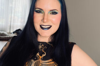 Sapphire Blue Hair & Alternatives to Manic Panic