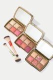 Hourglass Holiday 2025 Ambient Lighting Edit Unlocked Palettes